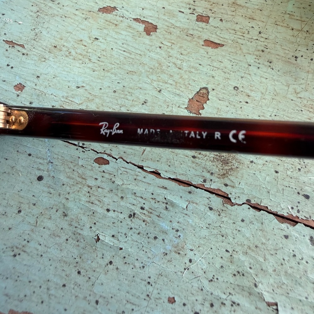 Vintage Ray-Ban Clubmaster in Tortoise Shell. - Picture 4 of 4